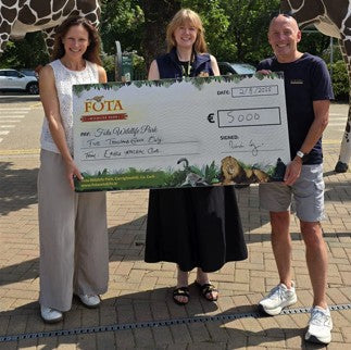 Eagle Athletic Club presented a cheque for €5,000 to Fota Wildlife Park from the annual Cheetah Run