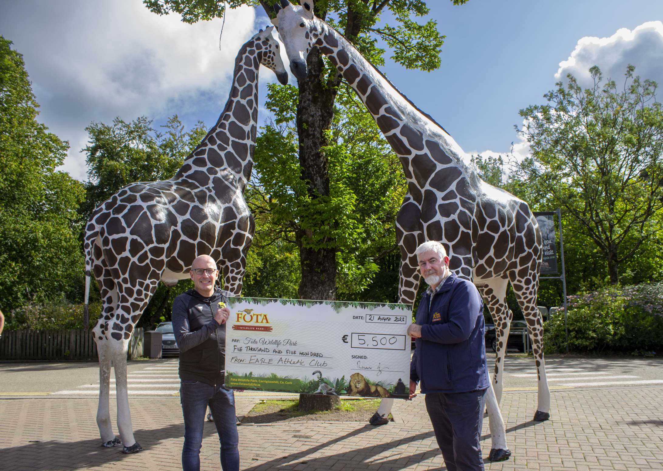 Eagle Athletic Club Donates €5,500 to Fota Wildlife Park for Giraffe Conservsation